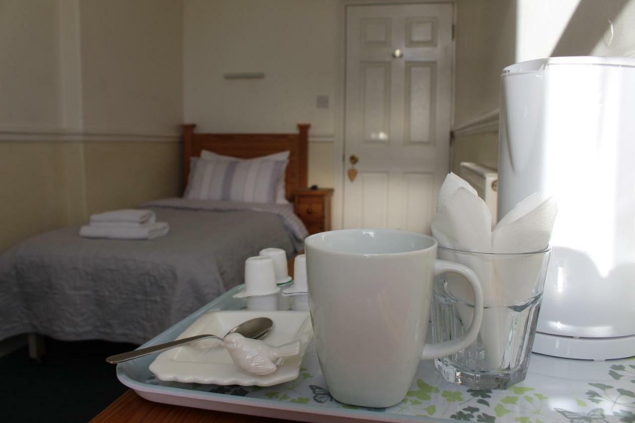 The Elms Guest House Bristol Filton Zewnętrze zdjęcie